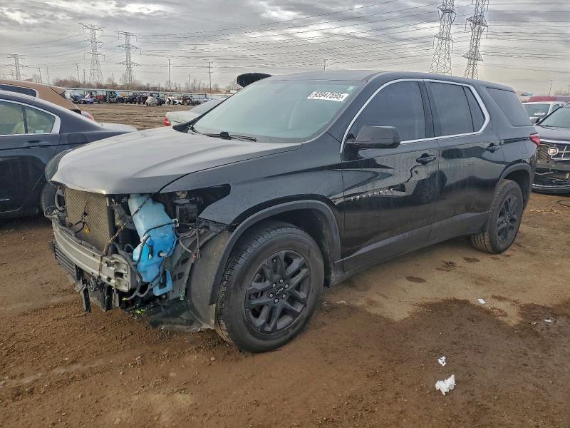 CHEVROLET TRAVERSE L 2019 with VIN 1GNERFKW5KJ137715 - Photo from auction