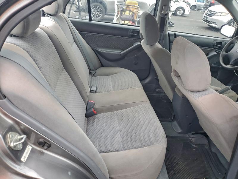 Photo 10 from auction – 2005 HONDA CIVIC DX V with VIN 2HGES16305H613201
