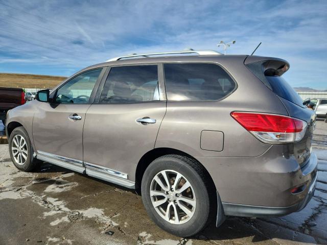 Photo 2 from auction – 2013 NISSAN PATHFINDER with VIN 5N1AR2MM2DC603695