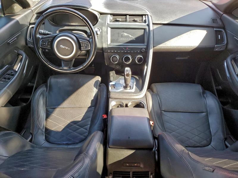 Photo 8 from auction – 2018 JAGUAR E-PACE SE with VIN SADFP2FX4J1Z26570