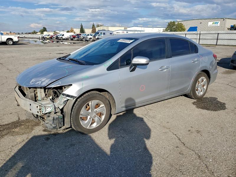 Photo 1 from auction – 2015 HONDA CIVIC LX with VIN 19XFB2F55FE700678