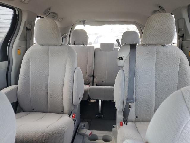 Photo 10 from auction – 2013 TOYOTA SIENNA LE with VIN 5TDKK3DC8DS357793