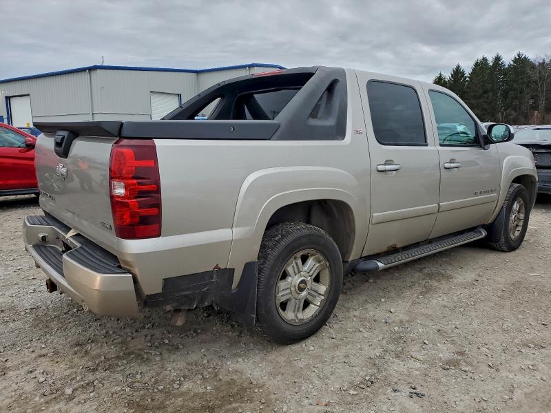 Photo 3 from auction – 2007 CHEVROLET AVALANCHE with VIN 3GNFK12337G270712