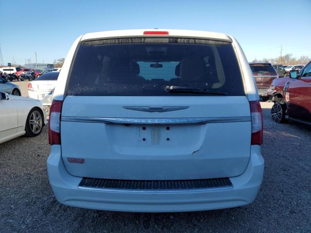 Photo 6 from auction – 2015 CHRYSLER TOWN & COU with VIN 2C4RC1BG3FR677475