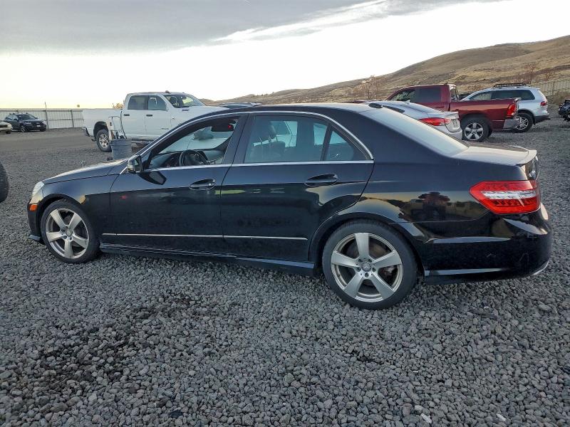Photo 2 from auction – 2011 MERCEDES-BENZ E 350 4MAT with VIN WDDHF8HB5BA427215