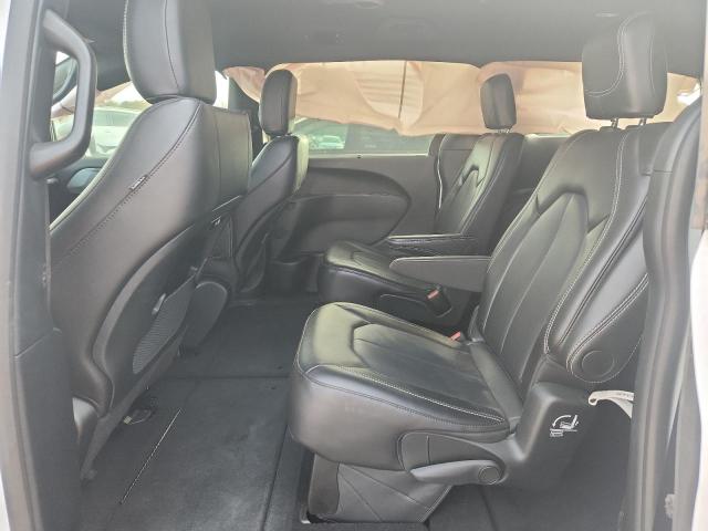 Photo 11 from auction – 2024 CHRYSLER PACIFICA with VIN 2C4RC1BG9RR107386