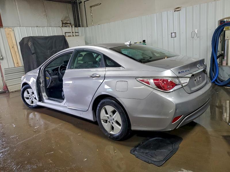 Zdjęcie 2 z aukcji – 2012 HYUNDAI SONATA HYB z VIN KMHEC4A46CA029972