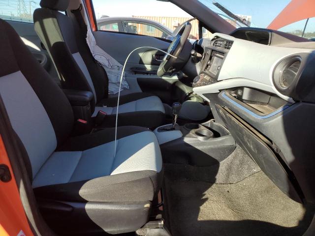 Photo 7 from auction – 2012 TOYOTA PRIUS C with VIN JTDKDTB34C1021213