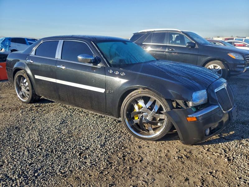 Photo 4 from auction – 2007 CHRYSLER 300 with VIN 2C3KA43R97H882027
