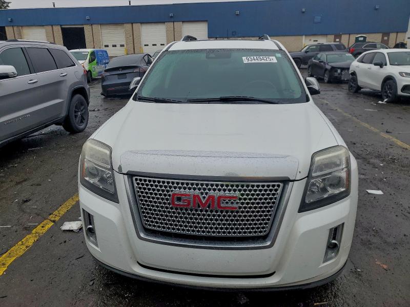 Photo 5 from auction – 2015 GMC TERRAIN DE with VIN 2GKFLUE33F6302785