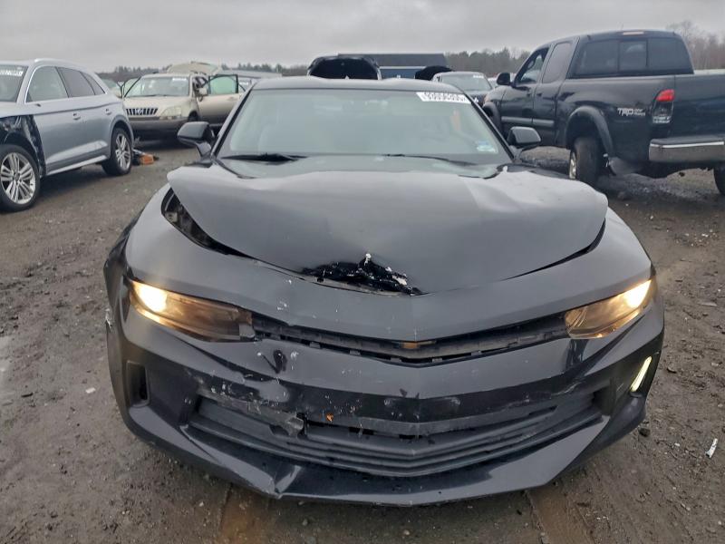 Photo 5 from auction – 2017 CHEVROLET CAMARO LT with VIN 1G1FB1RX0H0134117
