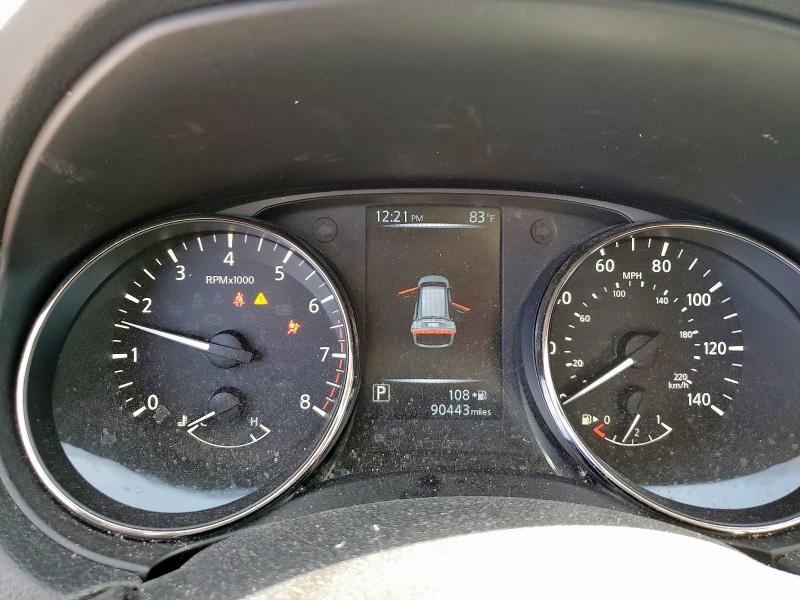Photo 9 from auction – 2017 NISSAN ROGUE S with VIN KNMAT2MT0HP617378