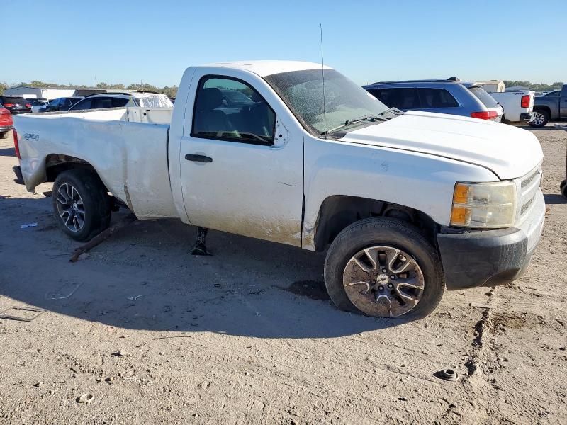 Photo 4 from auction – 2011 CHEVROLET SILVERADO with VIN 1GCNKPE07BZ244308