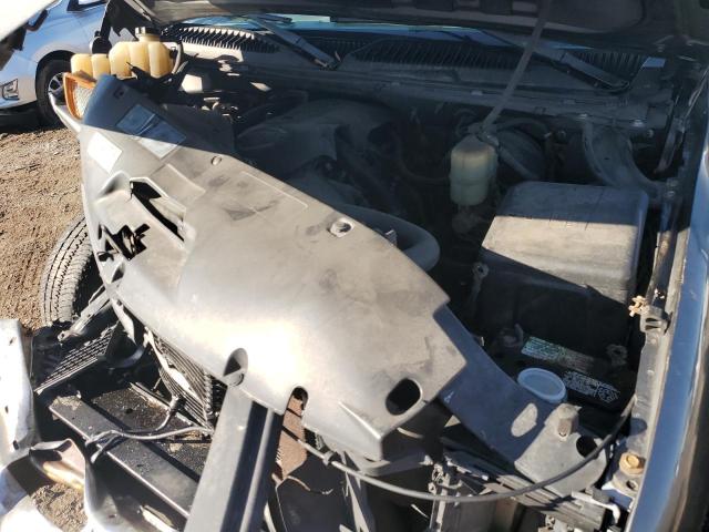 Photo 11 from auction – 2002 CHEVROLET SILVERADO with VIN 2GCEC19T121368856