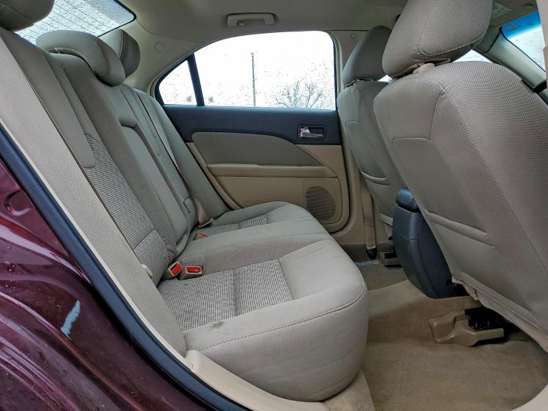 Photo 10 from auction – 2011 FORD FUSION SE with VIN 3FAHP0HA1BR170436