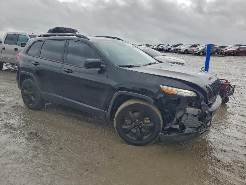 Photo 4 from auction – 2017 JEEP CHEROKEE L with VIN 1C4PJMDB7HW569161