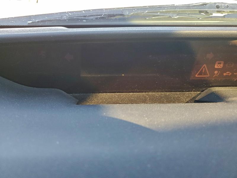 Photo 9 from auction – 2004 TOYOTA PRIUS with VIN JTDKB20U340079154