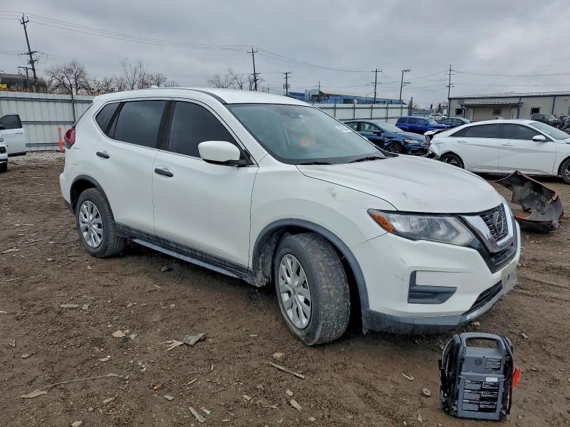 Photo 4 from auction – 2019 NISSAN ROGUE S with VIN KNMAT2MT0KP546674
