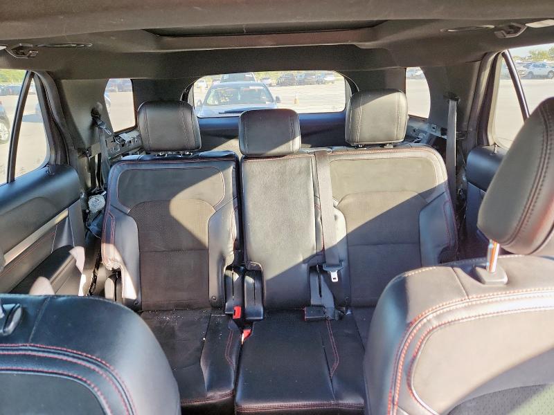 Zdjęcie 10 z aukcji – 2019 FORD EXPLORER X z VIN 1FM5K8D86KGA40216