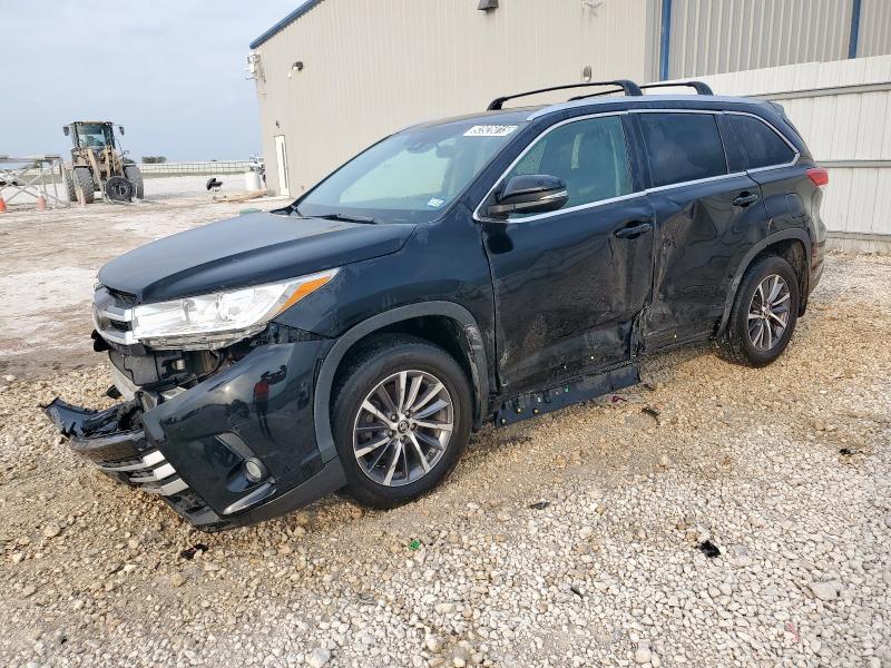 TOYOTA HIGHLANDER 2017 con VIN 5TDJZRFH5HS357064 - Foto de la subasta