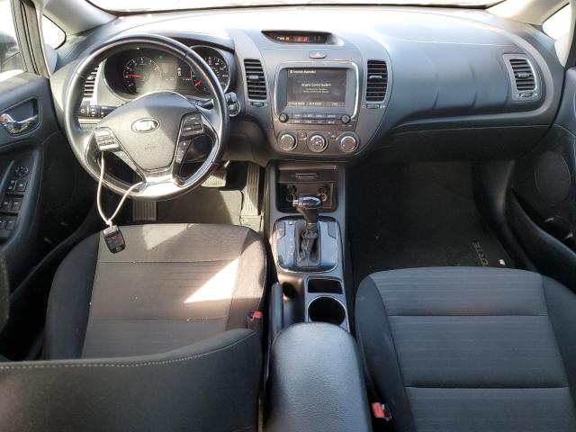 Photo 8 from auction – 2018 KIA FORTE LX with VIN 3KPFL4A73JE273012