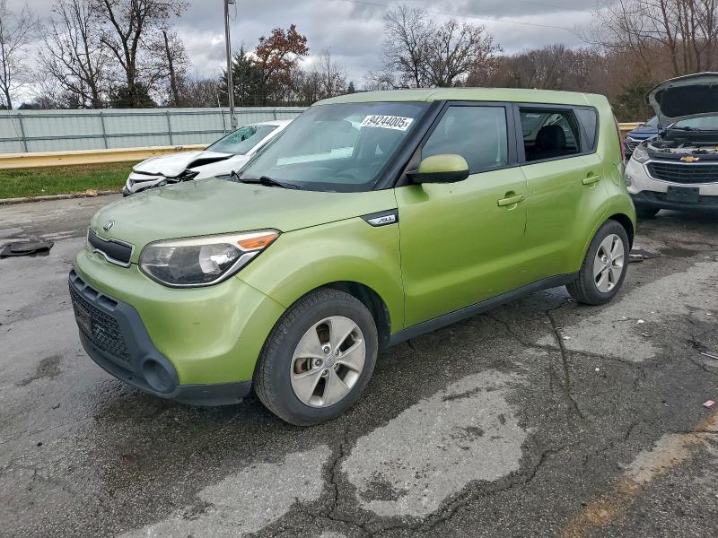 KIA SOUL 2015 with VIN KNDJN2A29F7773518 - Photo from auction