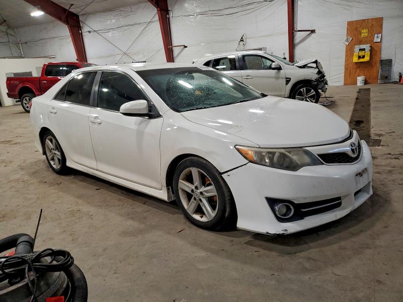 Photo 4 from auction – 2014 TOYOTA CAMRY L with VIN 4T1BF1FK1EU342039