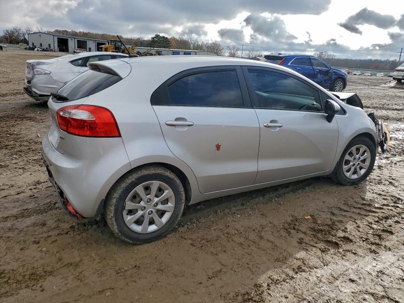 Photo 3 from auction – 2013 KIA RIO LX with VIN KNADM5A31D6231078