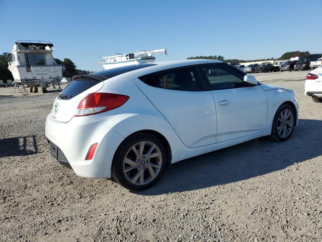 Photo 3 from auction – 2017 HYUNDAI VELOSTER with VIN KMHTC6AD0HU306205