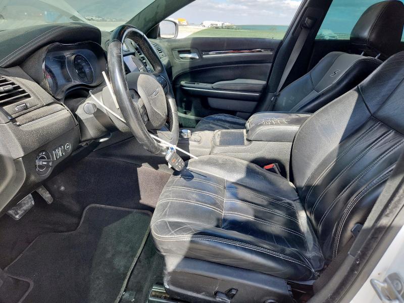 Photo 7 from auction – 2018 CHRYSLER 300 S with VIN 2C3CCABG3JH245123