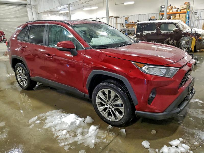 Photo 4 from auction – 2021 TOYOTA RAV4 XLE P with VIN 2T3A1RFV3MW213969