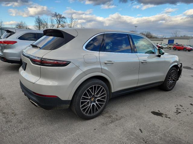 Photo 3 from auction – 2020 PORSCHE CAYENNE with VIN WP1AA2AY1LDA09688
