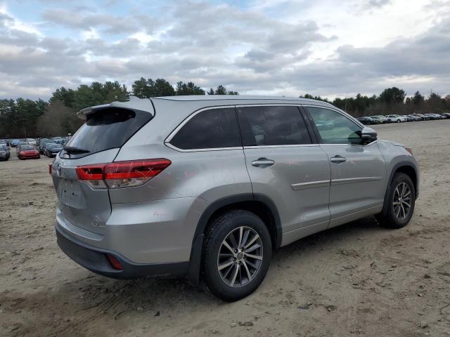 Photo 3 from auction – 2017 TOYOTA HIGHLANDER with VIN 5TDJZRFH0HS468024