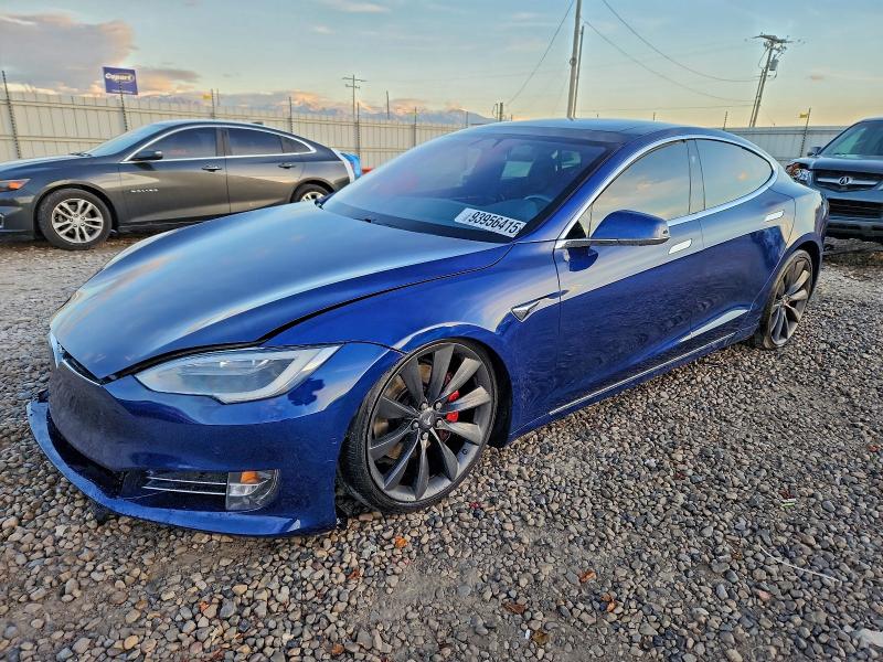 TESLA MODEL S 2017 with VIN 5YJSA1E42HF200706 - Photo from auction