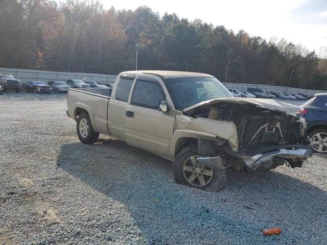 Photo 4 from auction – 2005 CHEVROLET SILVERADO with VIN 1GCEK19T95E192595