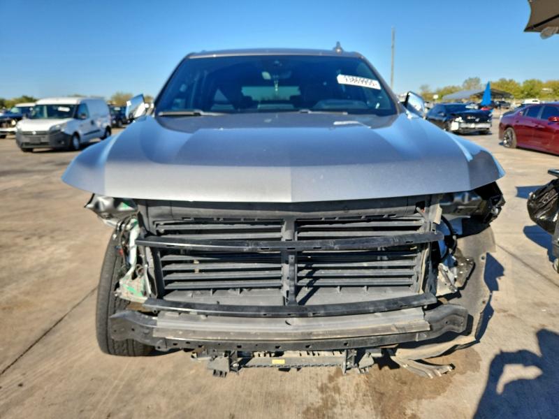 Photo 5 from auction – 2023 CHEVROLET SUBURBAN with VIN 1GNSKFKD4PR312213