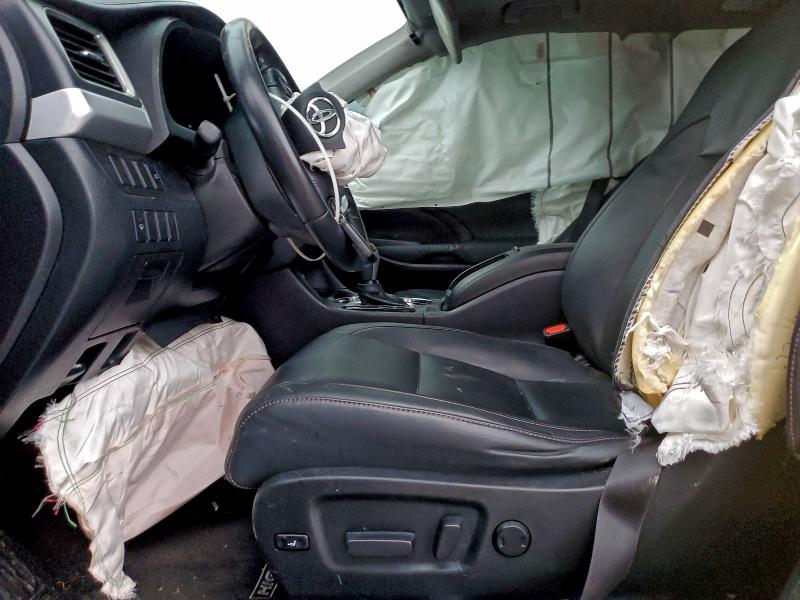 Photo 7 from auction – 2015 TOYOTA HIGHLANDER with VIN 5TDJKRFH0FS146470