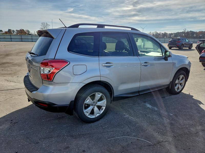 Photo 3 from auction – 2015 SUBARU FORESTER 2 with VIN JF2SJAHC2FH548314