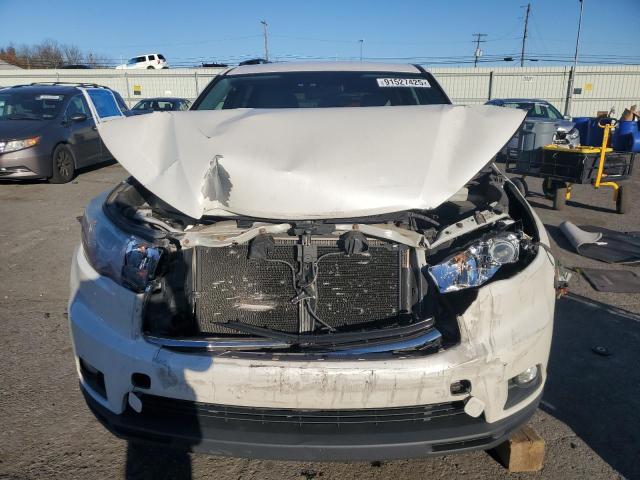 Photo 5 from auction – 2015 TOYOTA HIGHLANDER with VIN 5TDBKRFH0FS135778