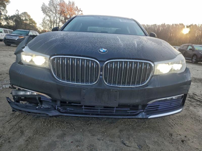 Photo 5 from auction – 2017 BMW 740 XI with VIN WBA7E4C59HGU99492