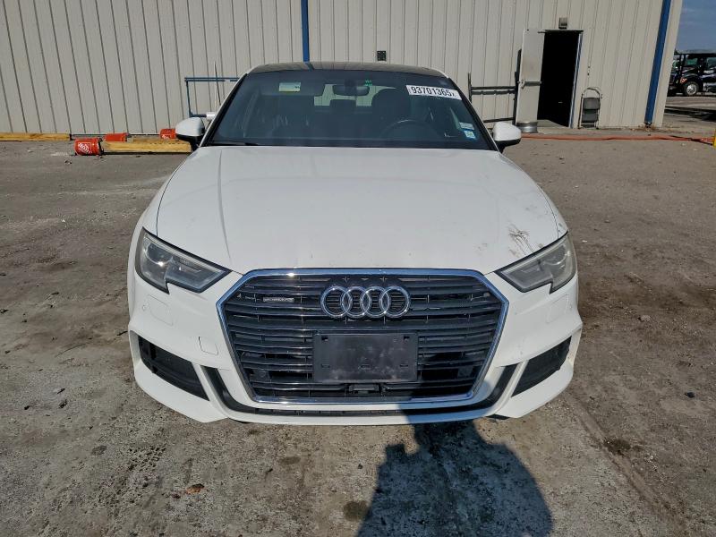 Photo 5 from auction – 2018 AUDI A3 PREMIUM with VIN WAUJ8GFF4J1011173