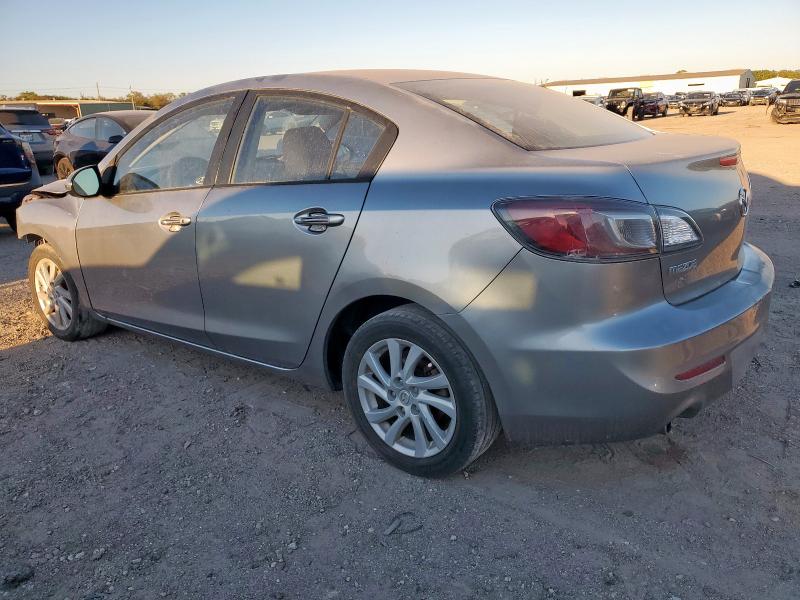 Photo 2 from auction – 2012 MAZDA 3 I with VIN JM1BL1V7XC1610854