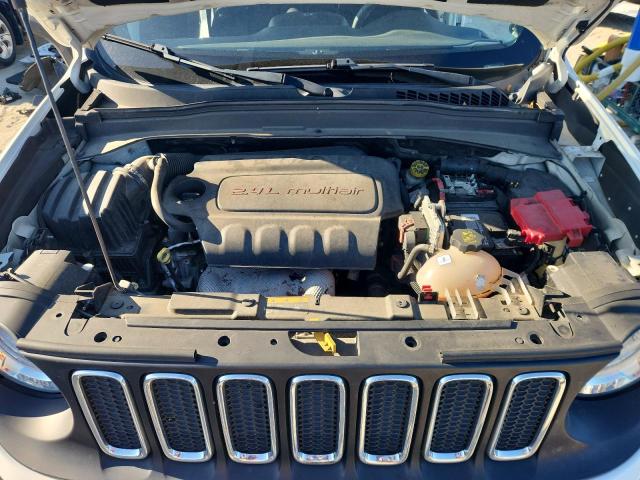 Photo 12 from auction – 2018 JEEP RENEGADE S with VIN ZACCJBAB2JPH01947