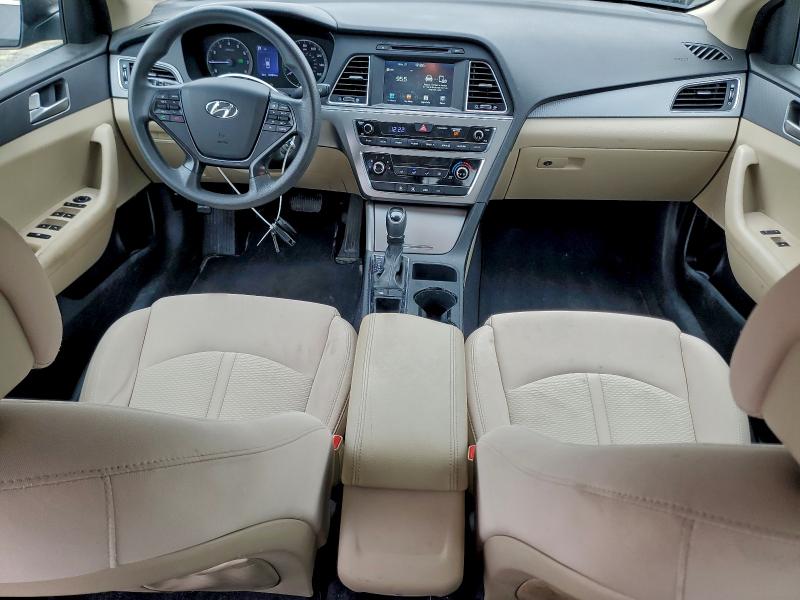 Photo 8 from auction – 2016 HYUNDAI SONATA SE with VIN 5NPE24AF6GH286086