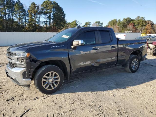 CHEVROLET SILVERADO 2019 with VIN 1GCRYDEK6KZ189463 - Photo from auction