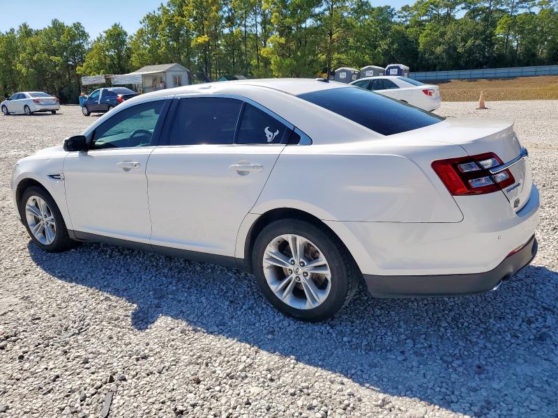 Photo 2 from auction – 2018 FORD TAURUS SEL with VIN 1FAHP2E89JG118622