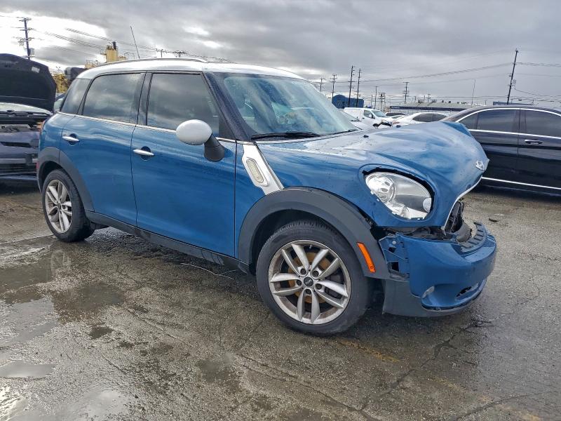 Photo 4 from auction – 2011 MINI COOPER with VIN WMWZB3C58BWM01240