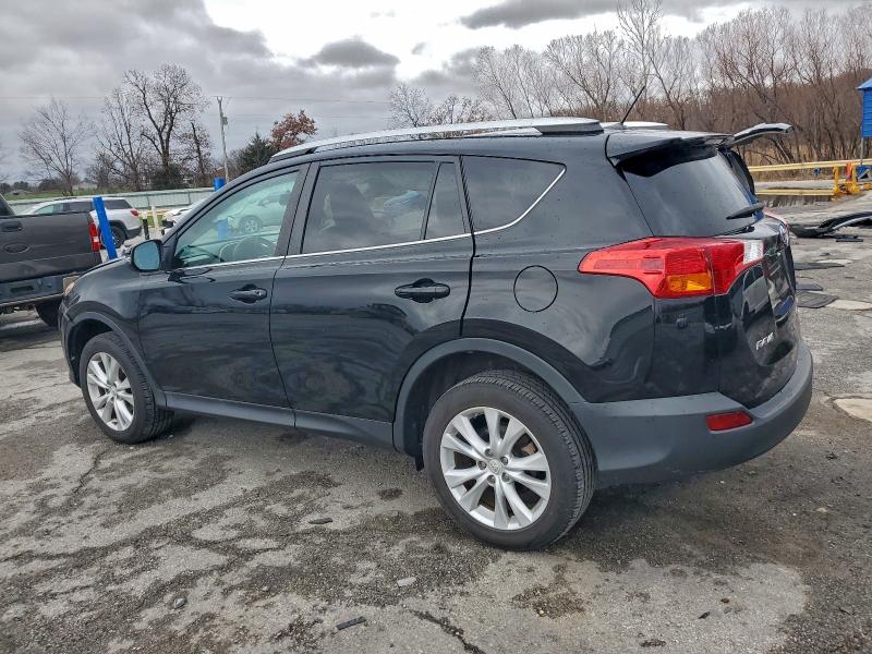 Photo 2 from auction – 2015 TOYOTA RAV4 with VIN 2T3YFREV9FW160327