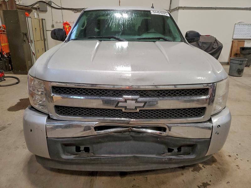 Photo 5 from auction – 2011 CHEVROLET SILVERADO with VIN 1GCRCREA8BZ166740