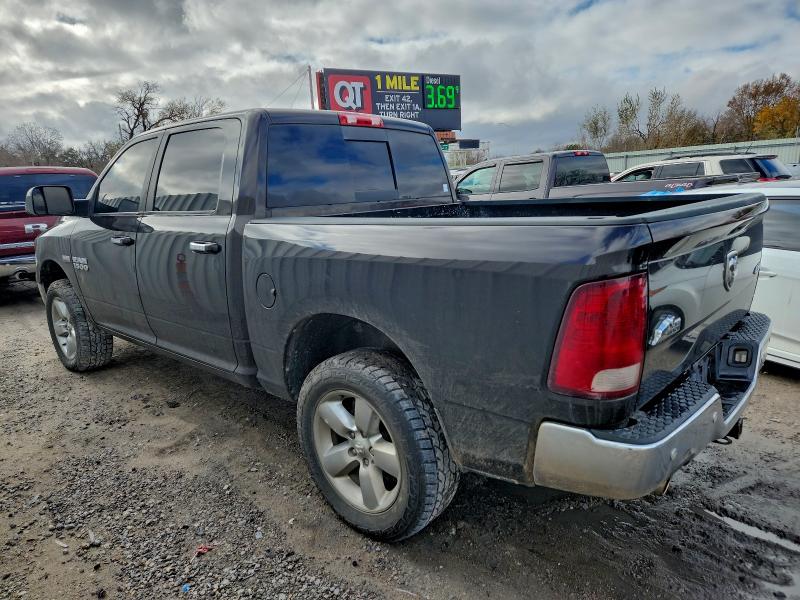 Zdjęcie 2 z aukcji – 2017 RAM 1500 SLT z VIN 3C6RR7LT6HG511853